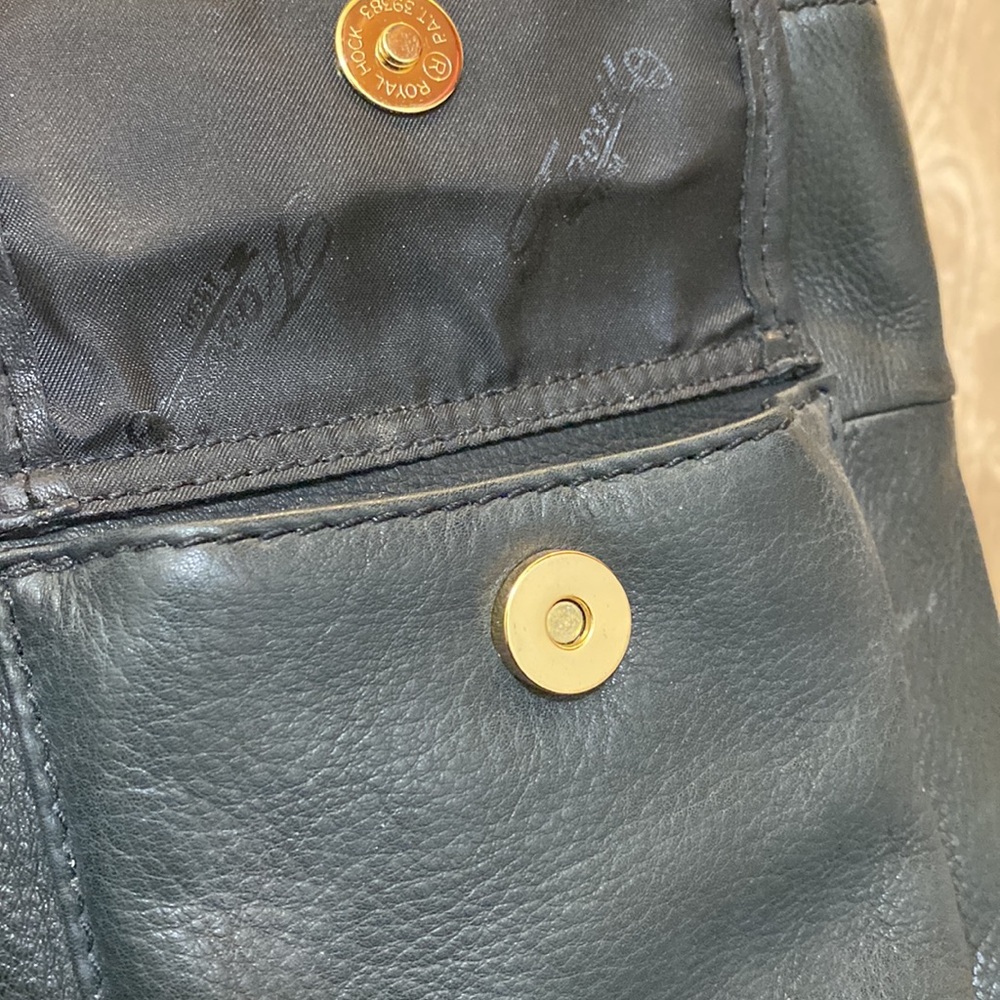 FOSSIL • DRAW STRING Hand Bag - Picture 11 of 16